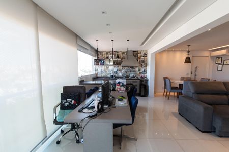 Apartamento à venda com 127m², 3 quartos e 2 vagas Apartamento à venda com 127m², 3 quartos e 2 vagasVaranda