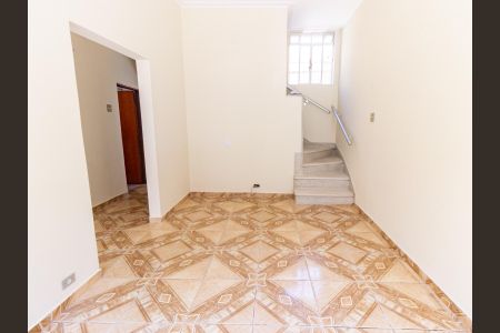 Casa à venda com 100m², 2 quartos e 1 vagaSala