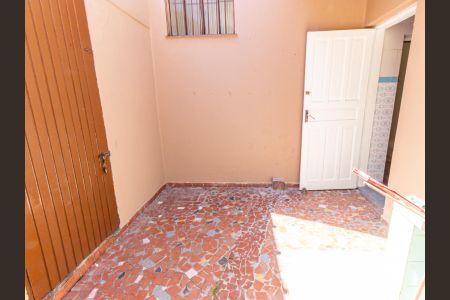 Casa à venda com 100m², 2 quartos e 1 vagaÁrea de Serviço