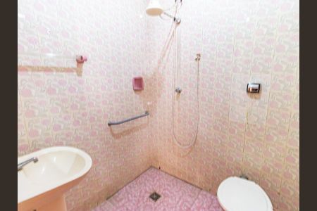 Casa à venda com 100m², 2 quartos e 1 vagaBanheiro