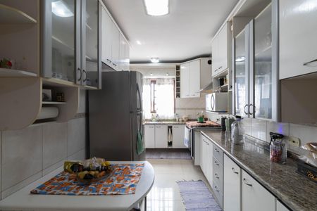 Casa à venda com 274m², 3 quartos e 4 vagasCozinha