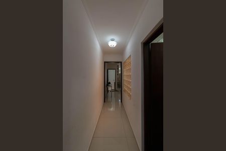 Casa à venda com 274m², 3 quartos e 4 vagasCorredor