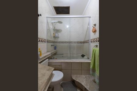 Casa à venda com 274m², 3 quartos e 4 vagasBanheiro Suíte