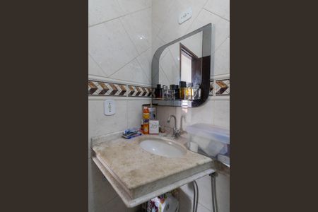 Casa à venda com 274m², 3 quartos e 4 vagasBanheiro Suíte