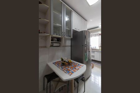 Casa à venda com 274m², 3 quartos e 4 vagasCozinha