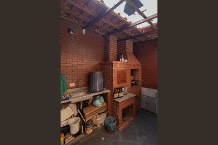 Casa à venda com 274m², 3 quartos e 4 vagasChurrasqueira