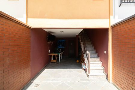 Casa à venda com 274m², 3 quartos e 4 vagasQuintal