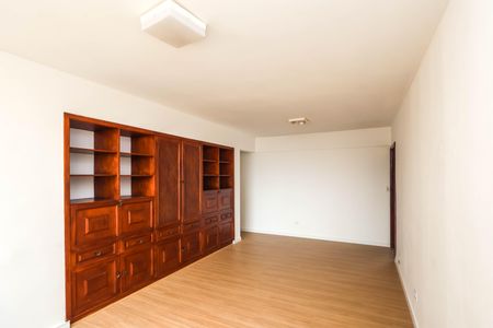 Sala de apartamento para alugar com 2 quartos, 70m² em Cambuci, São Paulo