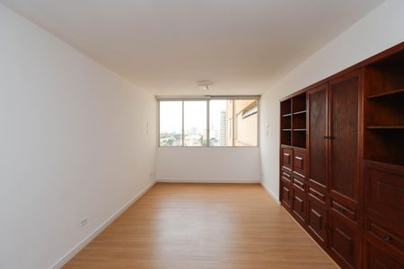 Apartamento para alugar com 70m², 2 quartos e 1 vagaSala