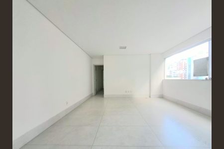 Apartamento para alugar com 2 quartos, 75m² em Funcionários, Belo Horizonte