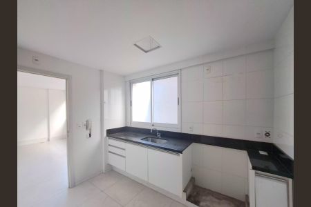 Apartamento à venda com 75m², 2 quartos e 2 vagasCozinha