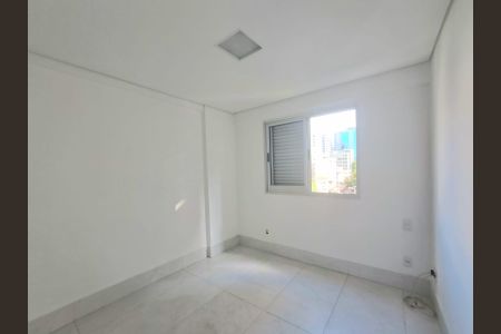 Quarto de apartamento à venda com 2 quartos, 75m² em Funcionários, Belo Horizonte