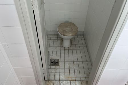 Apartamento para alugar com 113m², 2 quartos e 1 vaga Apartamento para alugar com 113m², 2 quartos e 1 vagaBanheiro de Serviço