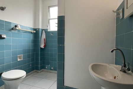 Apartamento para alugar com 113m², 2 quartos e 1 vaga Apartamento para alugar com 113m², 2 quartos e 1 vagaBanheiro