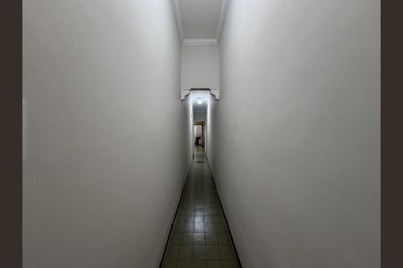 Corredor de casa para alugar com 2 quartos, 135m² em Belenzinho, São Paulo