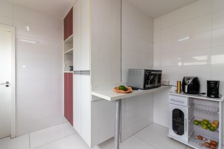 Apartamento à venda com 140m², 3 quartos e 3 vagas Apartamento à venda com 140m², 3 quartos e 3 vagasCozinha