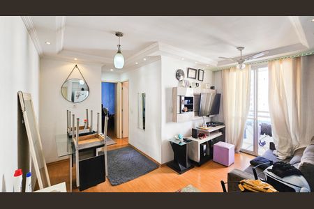 Sala de apartamento para alugar com 2 quartos, 50m² em Vila Merces, Carapicuíba