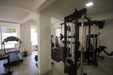 Apartamento para alugar com 70m², 2 quartos e 2 vagasÁrea comum - Academia