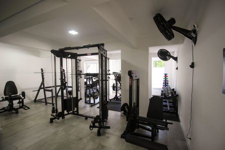 Apartamento para alugar com 70m², 2 quartos e 2 vagasÁrea comum - Academia