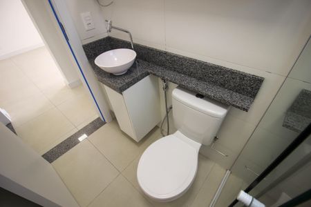 Apartamento para alugar com 70m², 2 quartos e 2 vagasBanheiro