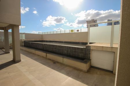 Apartamento para alugar com 70m², 2 quartos e 2 vagasÁrea comum - Piscina