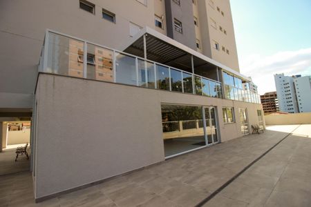 Apartamento para alugar com 70m², 2 quartos e 2 vagasFachada