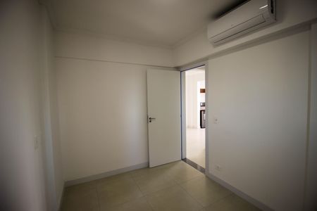 Apartamento para alugar com 70m², 2 quartos e 2 vagasQuarto