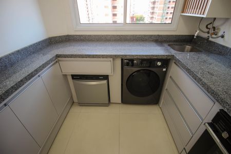 Apartamento para alugar com 70m², 2 quartos e 2 vagasÁrea de Serviço