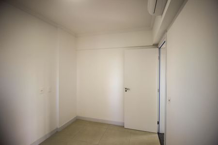 Apartamento para alugar com 70m², 2 quartos e 2 vagasQuarto