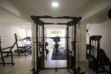 Apartamento para alugar com 70m², 2 quartos e 2 vagasÁrea comum - Academia