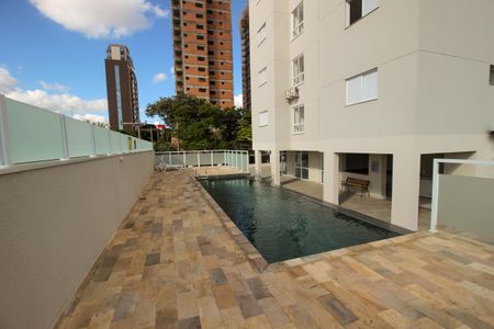 Apartamento para alugar com 70m², 2 quartos e 2 vagasÁrea comum - Piscina