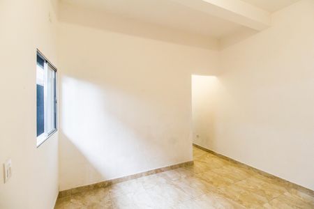 Sala  de apartamento para alugar com 1 quarto, 60m² em Jardim Bom Sucesso, Carapicuíba
