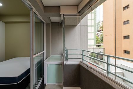 Studio para alugar com 24m², 1 quarto e sem vaga Studio para alugar com 24m², 1 quarto e sem vagaVaranda