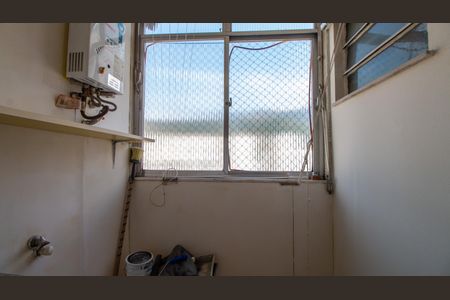 Apartamento à venda com 75m², 2 quartos e 1 vagaÁrea de Serviço