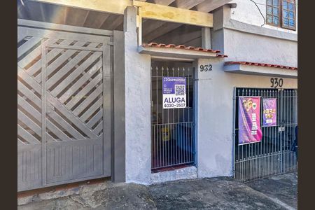 Casa para alugar com 140m², 3 quartos e 2 vagas Casa para alugar com 140m², 3 quartos e 2 vagasPlaca Instalada na Fachada