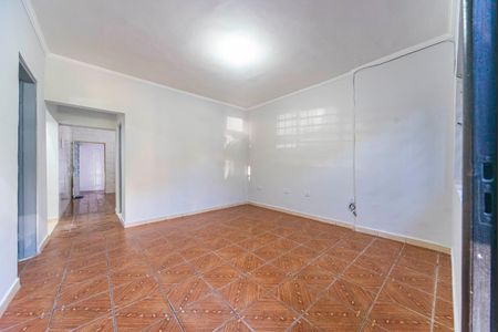 Casa para alugar com 140m², 3 quartos e 2 vagas Casa para alugar com 140m², 3 quartos e 2 vagasSala