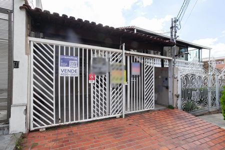 Casa à venda com 150m², 3 quartos e 3 vagasFachada