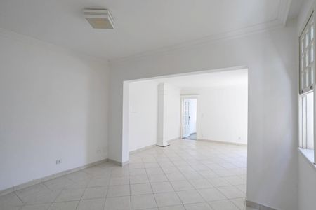 Casa à venda com 150m², 3 quartos e 3 vagasSala 2