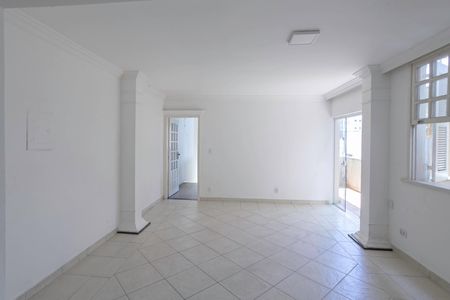 Casa à venda com 150m², 3 quartos e 3 vagasSala 2