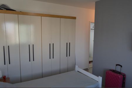Apartamento à venda com 87m², 3 quartos e 2 vagas Apartamento à venda com 87m², 3 quartos e 2 vagasSuíte