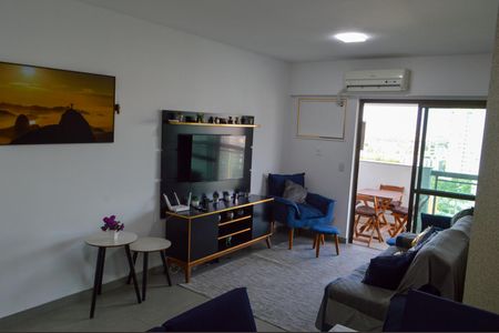 Apartamento à venda com 87m², 3 quartos e 2 vagas Apartamento à venda com 87m², 3 quartos e 2 vagasSala