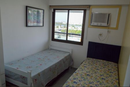 Apartamento à venda com 87m², 3 quartos e 2 vagas Apartamento à venda com 87m², 3 quartos e 2 vagasQuarto 2
