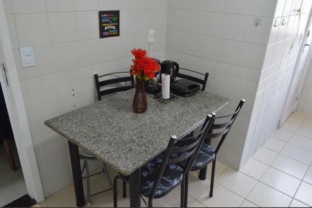 Apartamento à venda com 87m², 3 quartos e 2 vagas Apartamento à venda com 87m², 3 quartos e 2 vagasCozinha