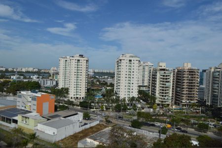 Apartamento à venda com 87m², 3 quartos e 2 vagas Apartamento à venda com 87m², 3 quartos e 2 vagasVista da Varanda
