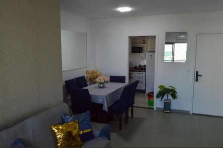 Apartamento à venda com 87m², 3 quartos e 2 vagas Apartamento à venda com 87m², 3 quartos e 2 vagasSala