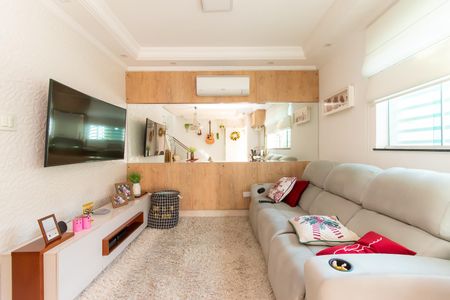 Sala de casa à venda com 3 quartos, 90m² em Vila Lucia, São Paulo
