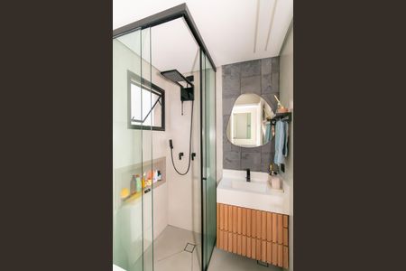 Casa à venda com 90m², 3 quartos e 2 vagasBanheiro