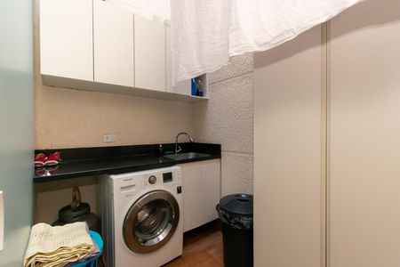 Casa à venda com 90m², 3 quartos e 2 vagasÁrea de Serviço