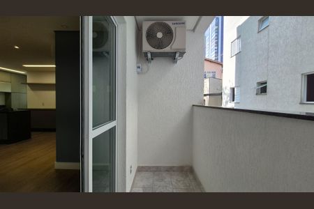 Apartamento à venda com 70m², 3 quartos e 1 vagaSala