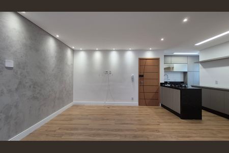 Apartamento à venda com 70m², 3 quartos e 1 vagaSala